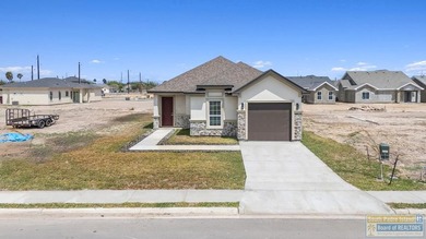 Beach Home Sale Pending in Port Isabel, Texas