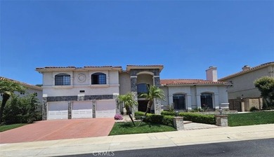 Beach Home For Sale in Santa Ana, California
