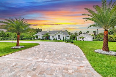 Beach Home For Sale in Palm Beach Gardens, Florida