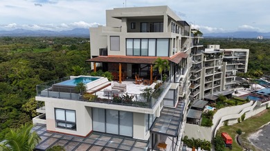 Condo For Sale in San Carlos image photo picture
