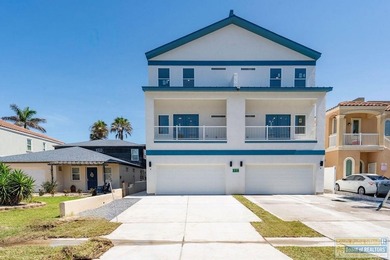 Beach Townhome/Townhouse For Sale in South Padre Island, Texas