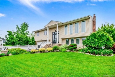 Beach Home For Sale in Oceanside, New York