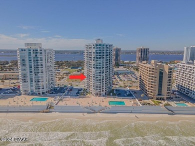 Beach Condo For Sale in Daytona Beach Shores, Florida