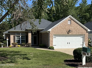 STUNNING GOLF COURSE HOME JUST LISTED IN CYPRESS LANDING GOLF - Beach Home for sale in Chocowinity, North Carolina on Beachhouse.com
