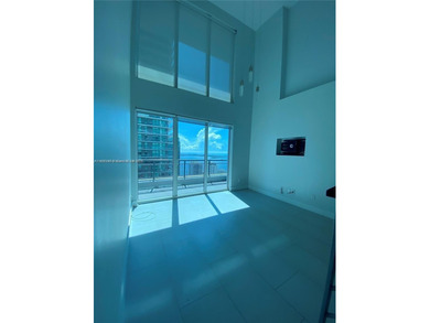 Beach Condo For Sale in Miami, Florida