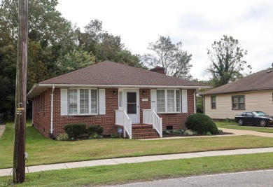 Beach Home For Sale in Hampton, Virginia