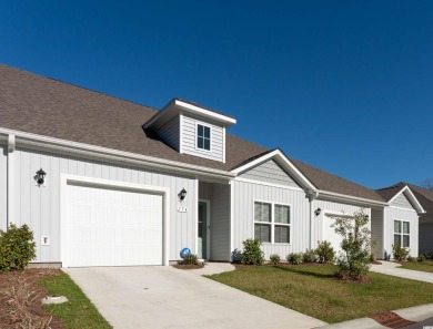 Beach Townhome/Townhouse Off Market in Murrells Inlet, South Carolina