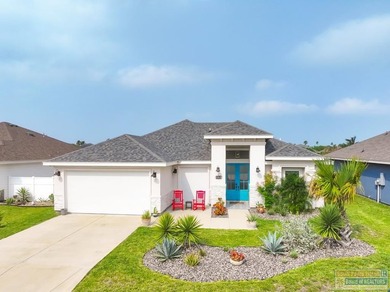 Beach Home For Sale in Laguna Vista, Texas