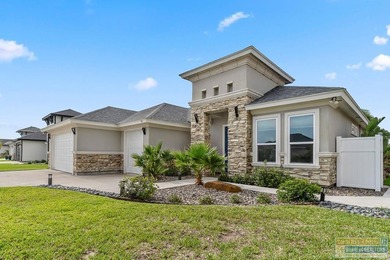 Beach Home For Sale in Laguna Vista, Texas