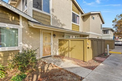 Beach Townhome/Townhouse Sale Pending in Oceanside, California