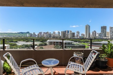 Beach Condo For Sale in Honolulu, Hawaii