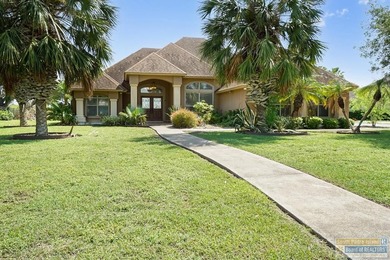 Beach Home For Sale in Laguna Vista, Texas