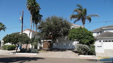Beach Home For Sale in Port Isabel, Texas