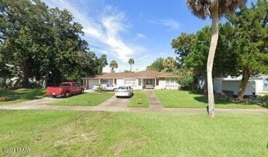 Beach Home Sale Pending in Holly Hill, Florida