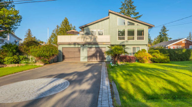 FRENCH CREEK FAMILY HOME w/SUITE POTENTIAL & VIEWS! - Beach Home for sale in Parksville, British Columbia on Beachhouse.com