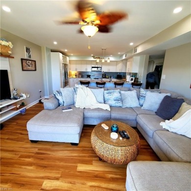 Beach Condo For Sale in Norfolk, Virginia