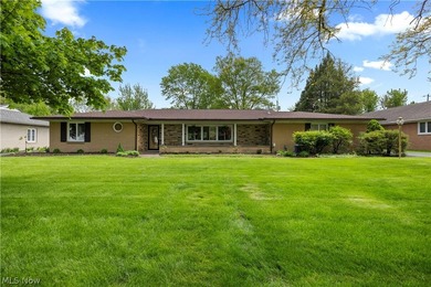 Beach Home Sale Pending in Sandusky, Ohio