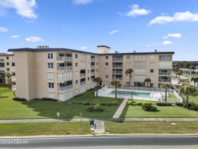 Beach Condo For Sale in Ormond Beach, Florida