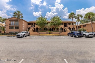 Beach Condo Sale Pending in Jacksonville, Florida