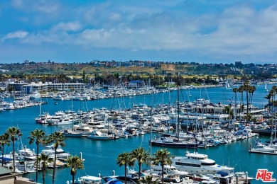 Beach Condo Sale Pending in Marina Del Rey, California