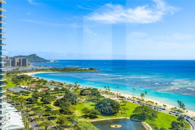 Beach Condo Active Under Contract in Honolulu, Hawaii