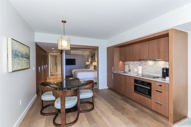 Beach Condo For Sale in Honolulu, Hawaii