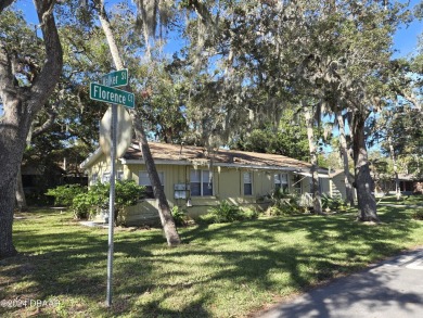 Beach Townhome/Townhouse For Sale in Holly Hill, Florida