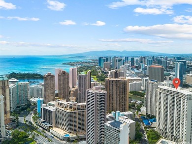 Beach Condo Active Under Contract in Honolulu, Hawaii