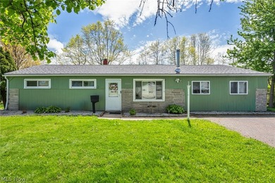 Beach Home Sale Pending in Mentor, Ohio