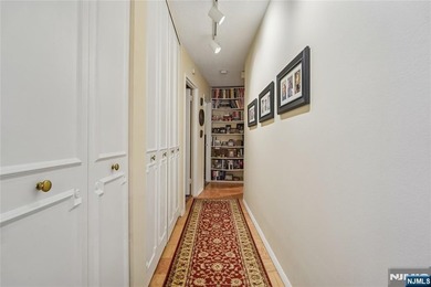 Beach Other For Sale in Fort Lee, New Jersey