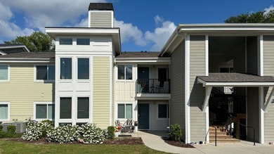 Beach Condo For Sale in Mount Pleasant, South Carolina