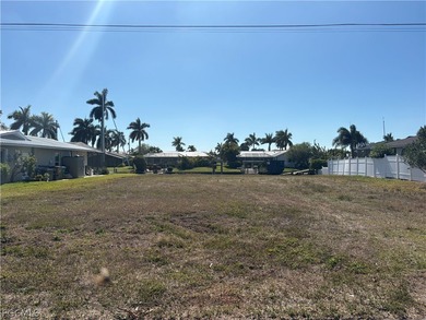 Beach Lot For Sale in Cape Coral, Florida