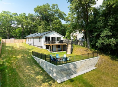 Beach Home For Sale in Muskegon, Michigan