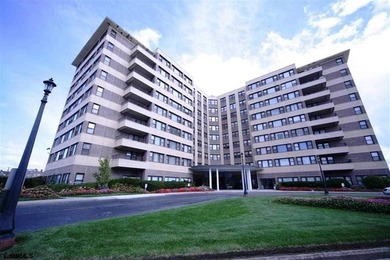 Beach Condo For Sale in Atlantic City, New Jersey