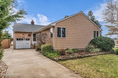 Beach Home Sale Pending in Brick, New Jersey