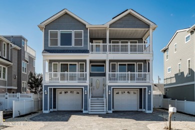 Beach Home For Sale in Surf City, New Jersey