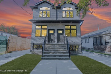 Beach Townhome/Townhouse For Sale in Staten Island, New York