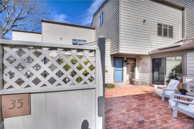 Beach Home For Sale in Bristol, Rhode Island