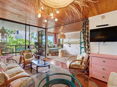 Beach Condo For Sale in Honolulu, Hawaii