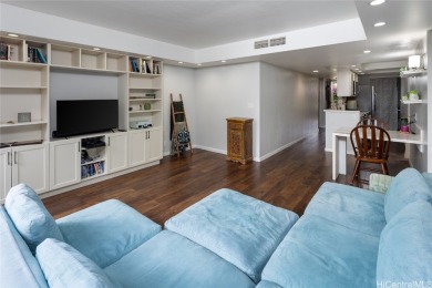 Beach Condo For Sale in Honolulu, Hawaii