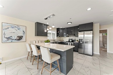 Beach Home For Sale in Honolulu, Hawaii