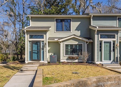 Beach Townhome/Townhouse For Sale in Mount Pleasant, South Carolina