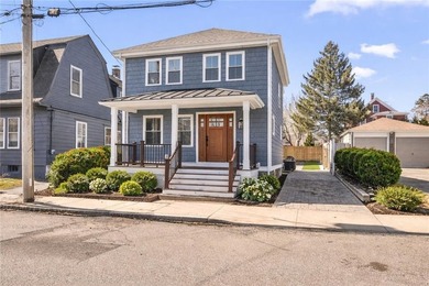 Beach Home For Sale in Newport, Rhode Island