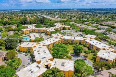 Beach Condo For Sale in Deerfield Beach, Florida