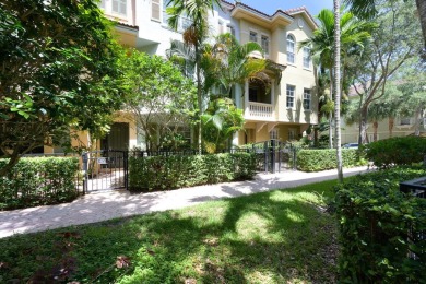 Beach Townhome/Townhouse For Sale in Palm Beach Gardens, Florida