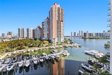 Beach Condo For Sale in Aventura, Florida