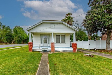 Beach Home For Sale in Bourg, Louisiana