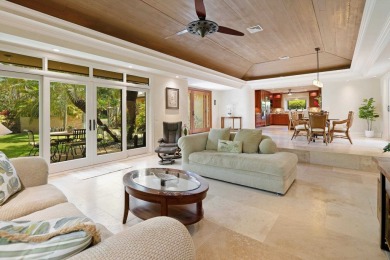 Beach Home Sale Pending in Kihei, Hawaii