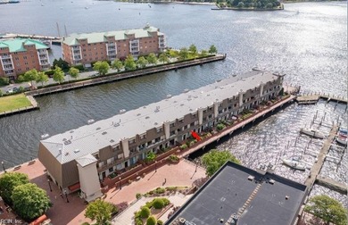 Beach Condo For Sale in Norfolk, Virginia