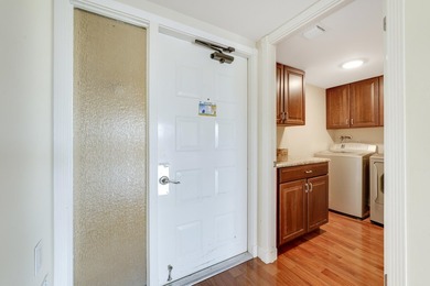 Beach Condo For Sale in Palm Beach Gardens, Florida